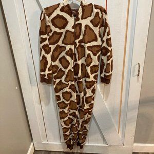 Nick & Nora giraffe hooded pajama jumpsuit small